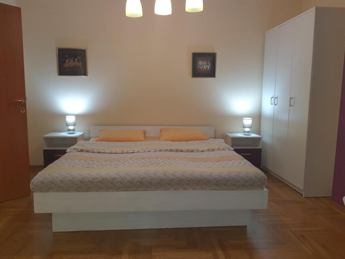 Talas apartmani Belgrade Luaran gambar