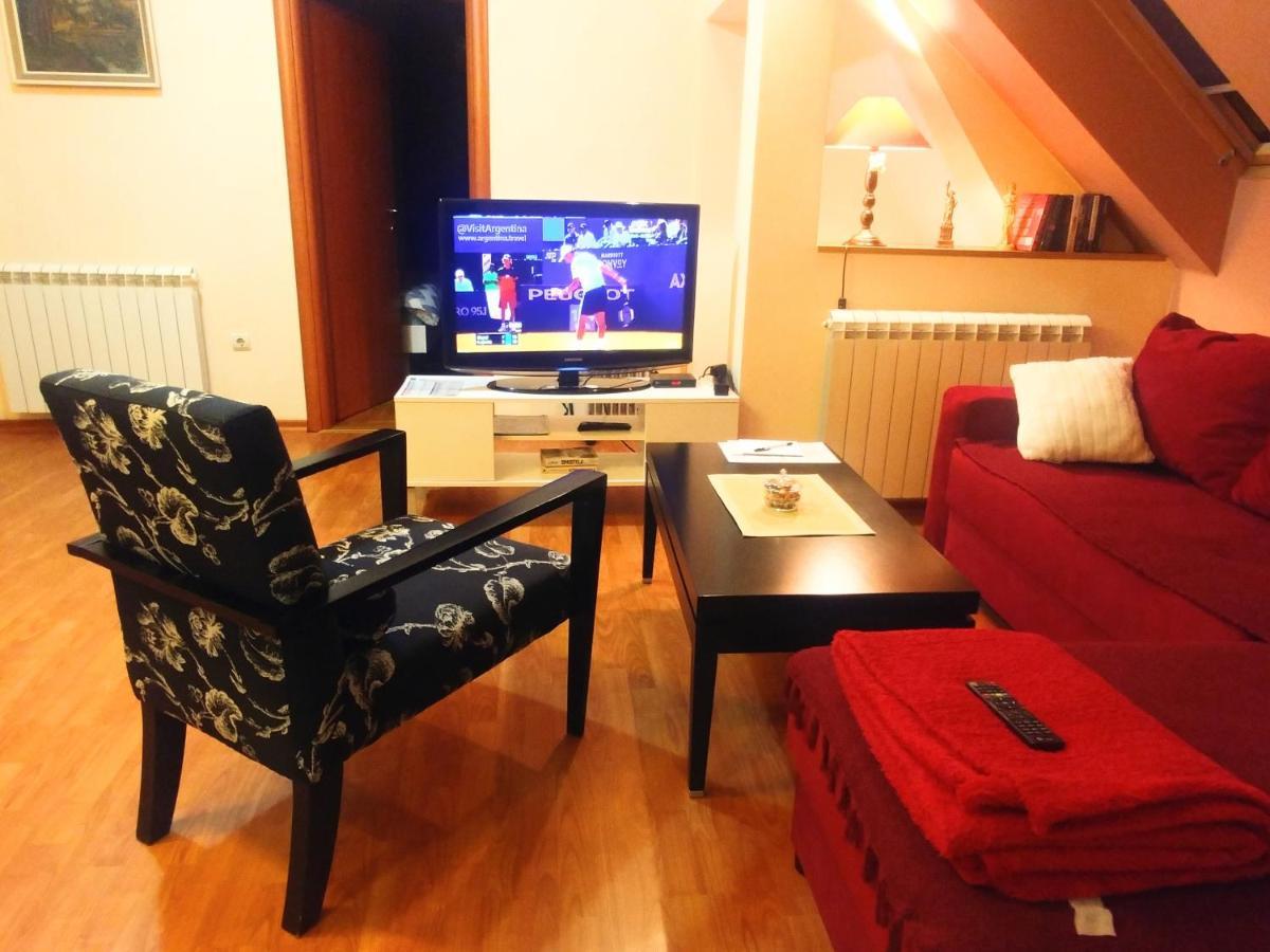 Talas apartmani Belgrade Luaran gambar